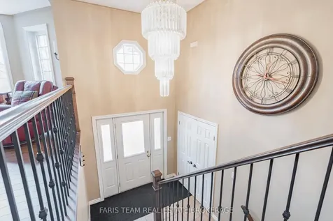 704 Trinity Street Innisfil ON L9S 2G8