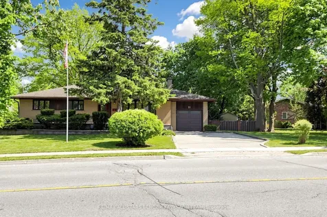 21 Ramona Boulevard Markham ON L3P 2E3