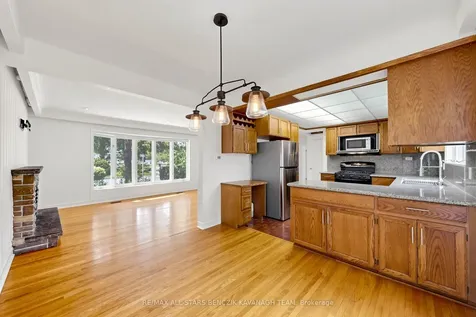 21 Ramona Boulevard Markham ON L3P 2E3