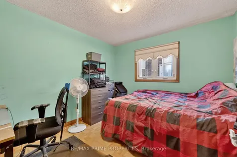 15 Jimston Drive Markham ON L3R 6S4