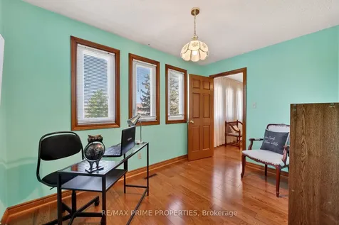 15 Jimston Drive Markham ON L3R 6S4