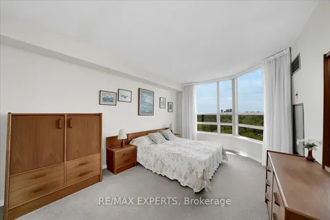 7805 Bayview Avenue Markham ON L3T 7N1
