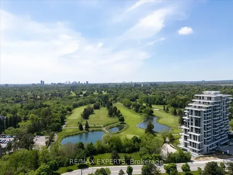 7805 Bayview Avenue Markham ON L3T 7N1