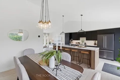 11 Lynn Crescent Brock ON L0E 1E0