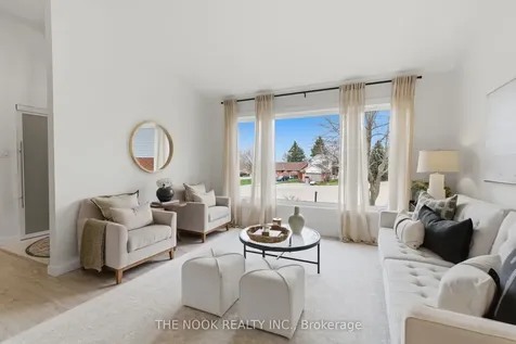 11 Lynn Crescent Brock ON L0E 1E0