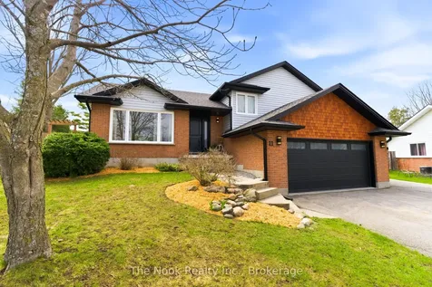 11 Lynn Crescent Brock ON L0E 1E0