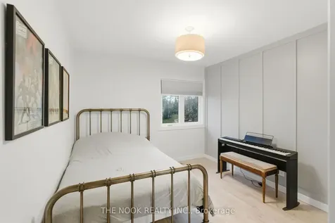 11 Lynn Crescent Brock ON L0E 1E0