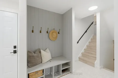 11 Lynn Crescent Brock ON L0E 1E0