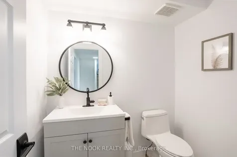 11 Lynn Crescent Brock ON L0E 1E0