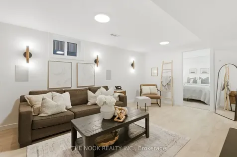 11 Lynn Crescent Brock ON L0E 1E0