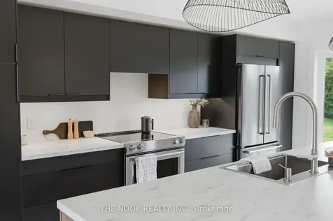 11 Lynn Crescent Brock ON L0E 1E0