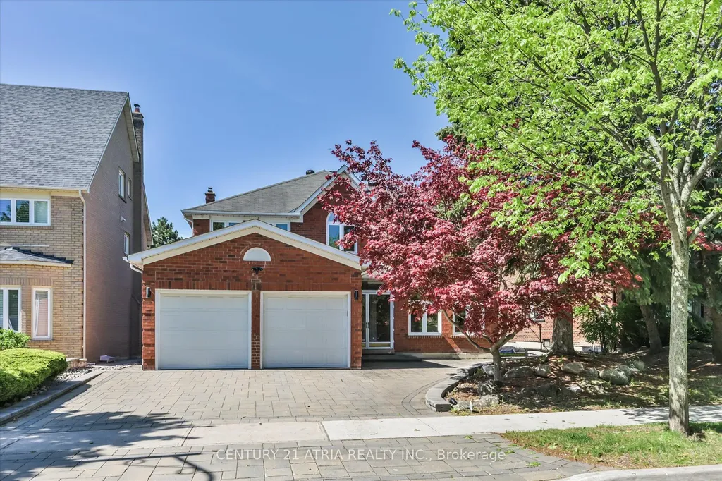 10 Morrison Crescent Markham ON L3R 9M3
