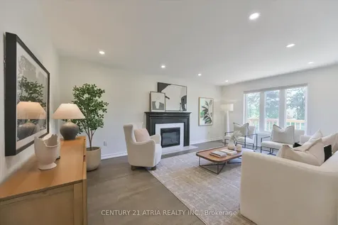 10 Morrison Crescent Markham ON L3R 9M3