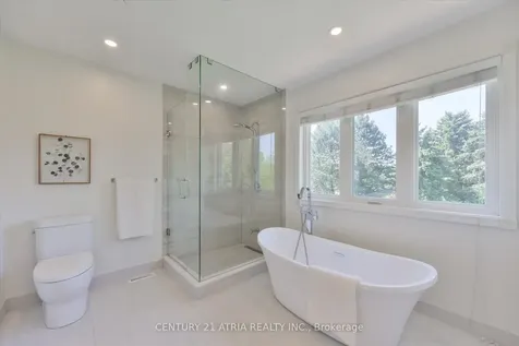 10 Morrison Crescent Markham ON L3R 9M3