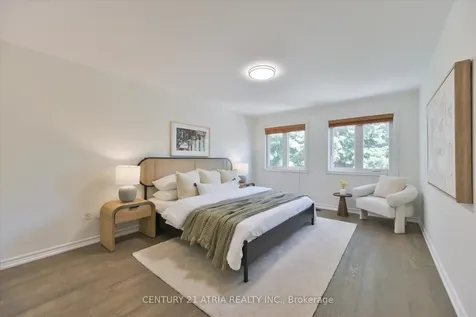 10 Morrison Crescent Markham ON L3R 9M3