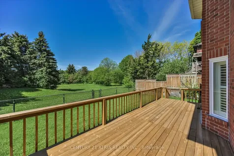 10 Morrison Crescent Markham ON L3R 9M3