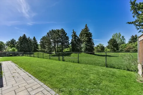 10 Morrison Crescent Markham ON L3R 9M3