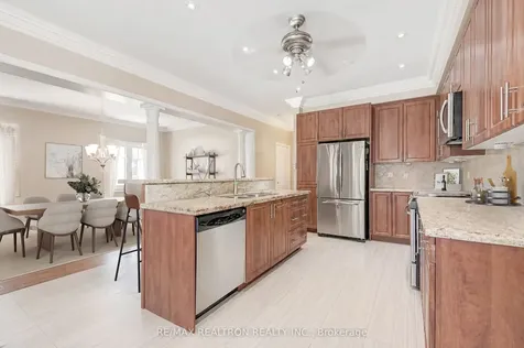 192 Israel Zilber Drive Vaughan ON L6A 0L3