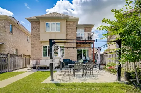 192 Israel Zilber Drive Vaughan ON L6A 0L3