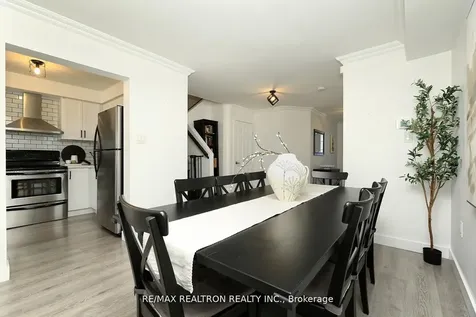 376 Rannie Road Newmarket ON L3X 2N3