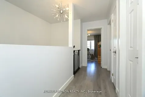 376 Rannie Road Newmarket ON L3X 2N3