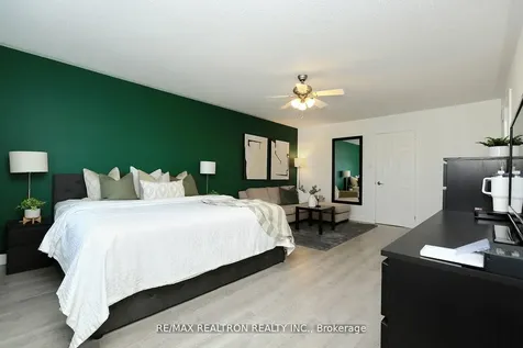 376 Rannie Road Newmarket ON L3X 2N3