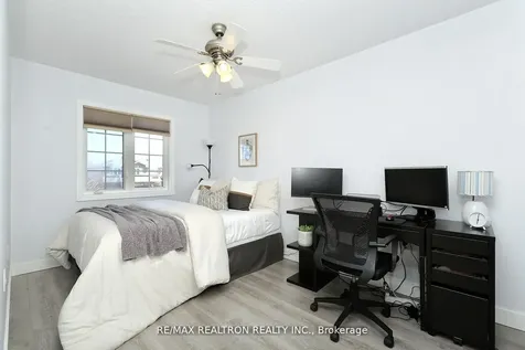 376 Rannie Road Newmarket ON L3X 2N3