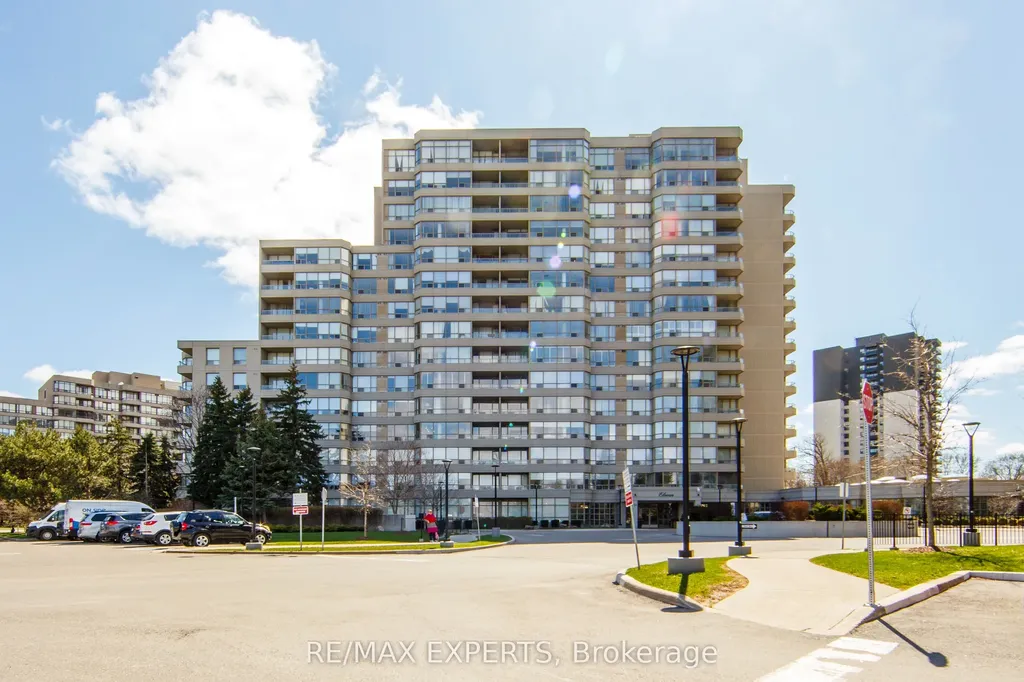 11 Townsgate Drive Vaughan ON L4J 8G4