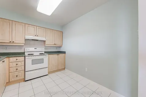 11 Townsgate Drive Vaughan ON L4J 8G4