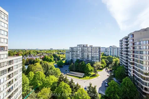 11 Townsgate Drive Vaughan ON L4J 8G4