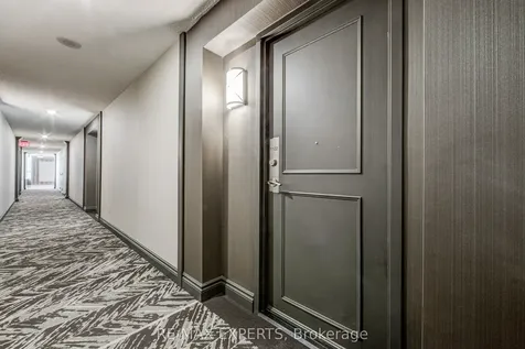 11 Townsgate Drive Vaughan ON L4J 8G4