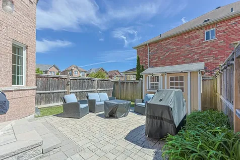 3 Christian Hoover Drive Whitchurch-stouffville ON L4A 0X4