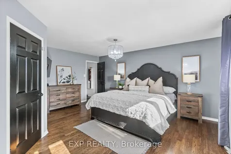 18 Fox Run Lane Bradford West Gwillimbury ON L3Z 2Z3