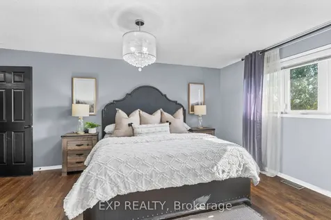 18 Fox Run Lane Bradford West Gwillimbury ON L3Z 2Z3