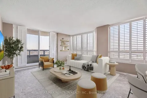 110 Promenade Circle Vaughan ON L4J 7W8