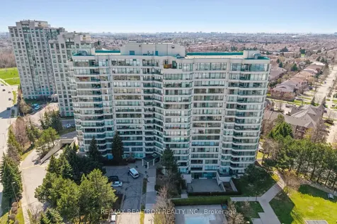 110 Promenade Circle Vaughan ON L4J 7W8