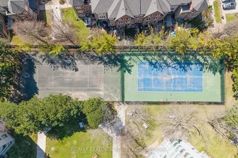 110 Promenade Circle Vaughan ON L4J 7W8