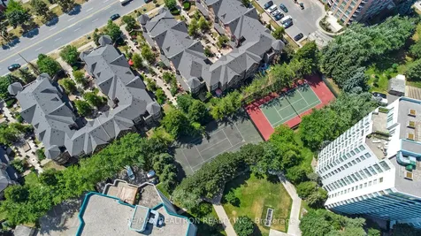110 Promenade Circle Vaughan ON L4J 7W8