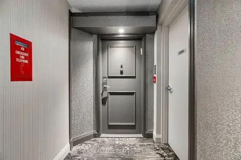 110 Promenade Circle Vaughan ON L4J 7W8