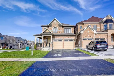 713 Dillman Avenue Newmarket ON L3X 0J8