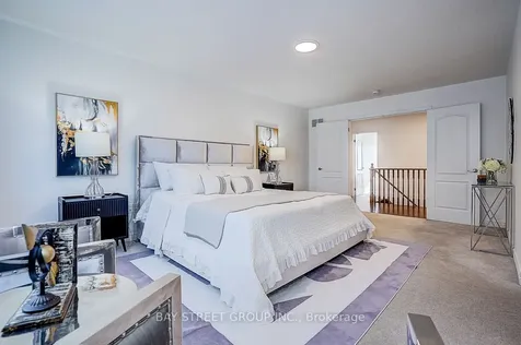 713 Dillman Avenue Newmarket ON L3X 0J8
