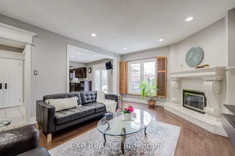 372 Greenock Drive Vaughan ON L6A 1M5