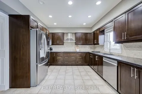372 Greenock Drive Vaughan ON L6A 1M5