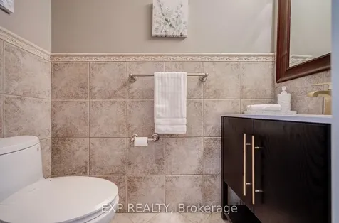 372 Greenock Drive Vaughan ON L6A 1M5