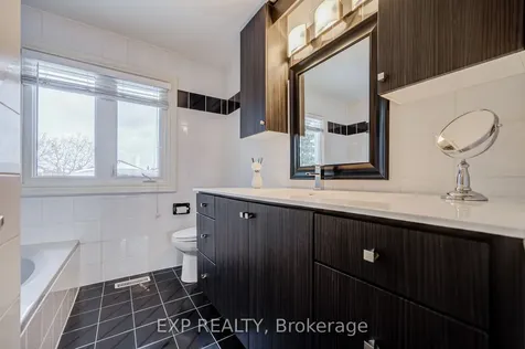 372 Greenock Drive Vaughan ON L6A 1M5