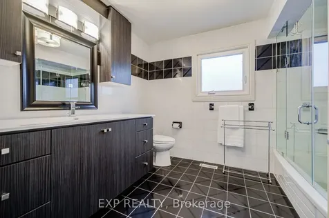 372 Greenock Drive Vaughan ON L6A 1M5
