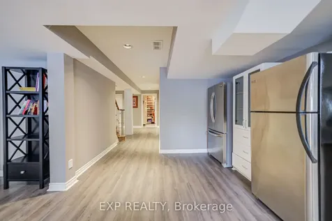 372 Greenock Drive Vaughan ON L6A 1M5