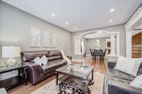 372 Greenock Drive Vaughan ON L6A 1M5