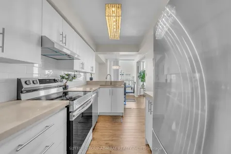 175 Cedar Avenue Richmond Hill ON L4C 9V3