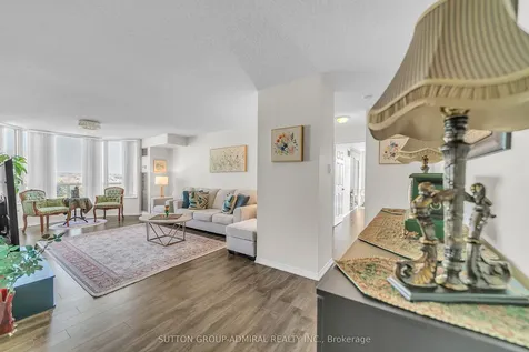 175 Cedar Avenue Richmond Hill ON L4C 9V3